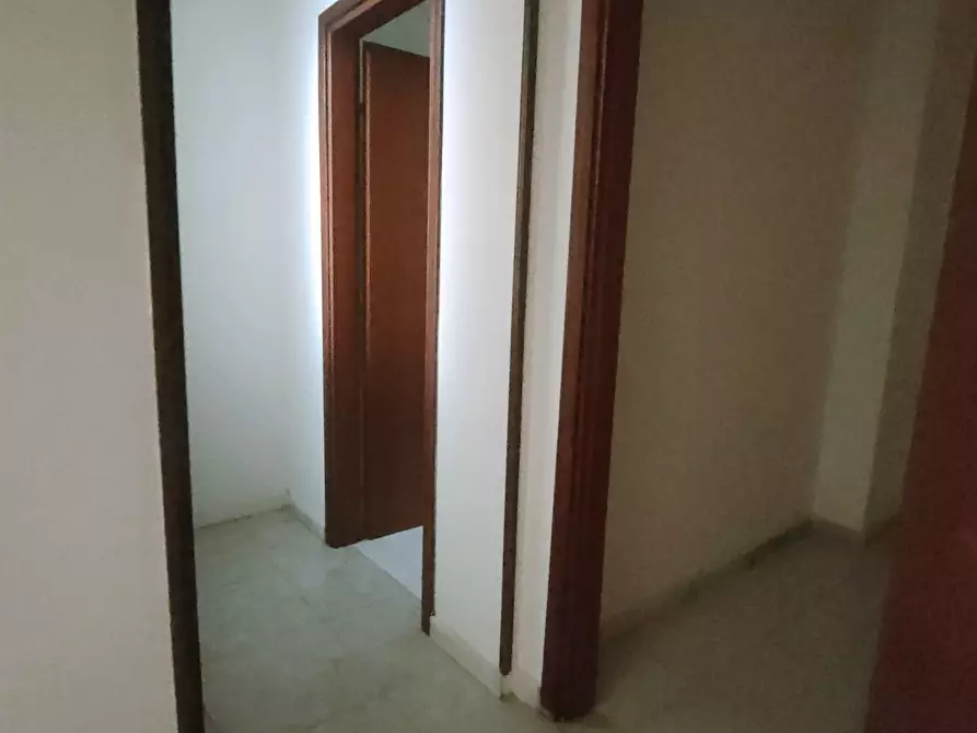 Immagine 11 di Quadrilocale in vendita  a Bova Marina