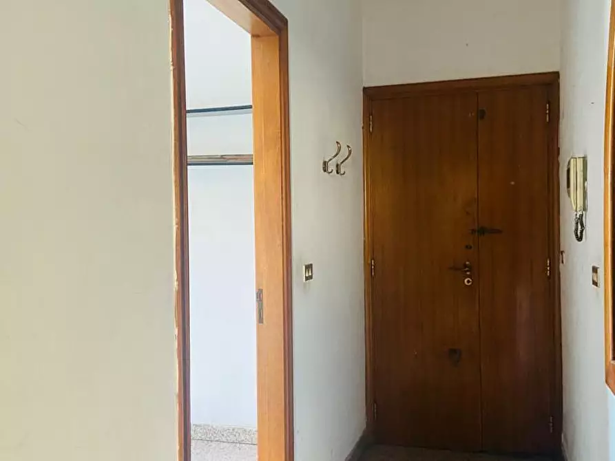 Immagine 10 di Trilocale in vendita  in Via Guglielmo Marconi 9 a Reggio Di Calabria