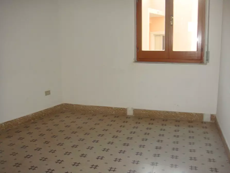 Immagine 7 di Pentalocale in vendita  in Via Paolo Pellicano 21 a Reggio Di Calabria