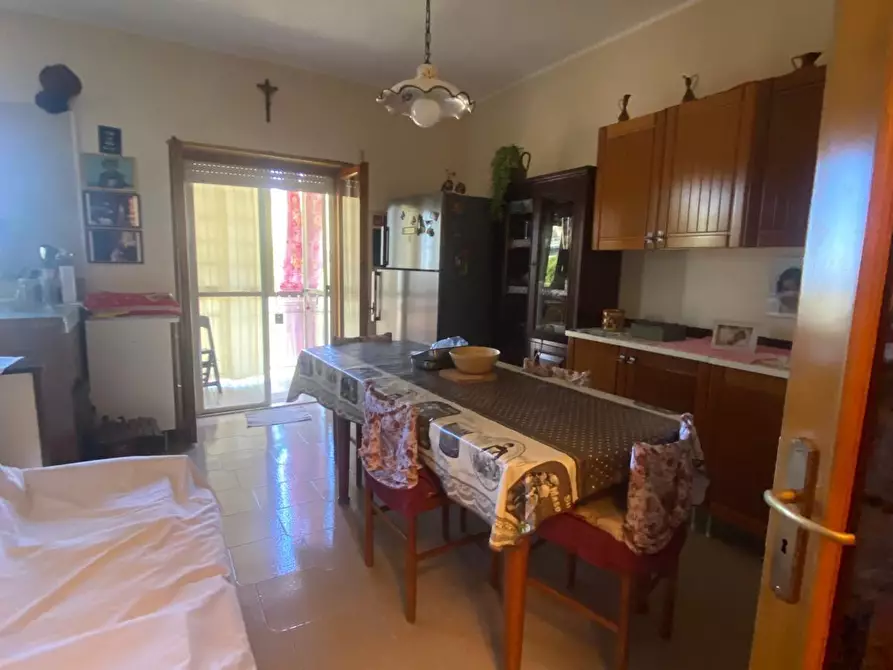 Immagine 7 di Pentalocale in vendita  in Viale Aldo Moro 15 a Bova Marina