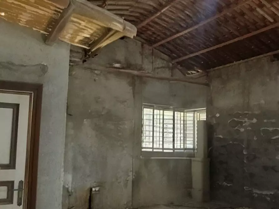 Immagine 8 di Rustico / casale in vendita  in Via Dante Alighieri a Bova