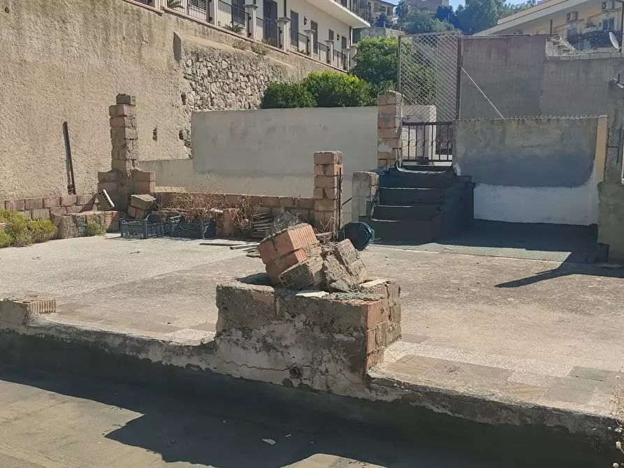 Immagine 3 di Appartamento in vendita  in Via Eremo Botte a Reggio Di Calabria