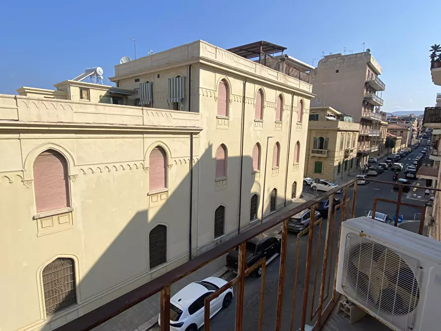 Immagine 9 di Pentalocale in vendita  in Via Paolo Pellicano 21 a Reggio Di Calabria