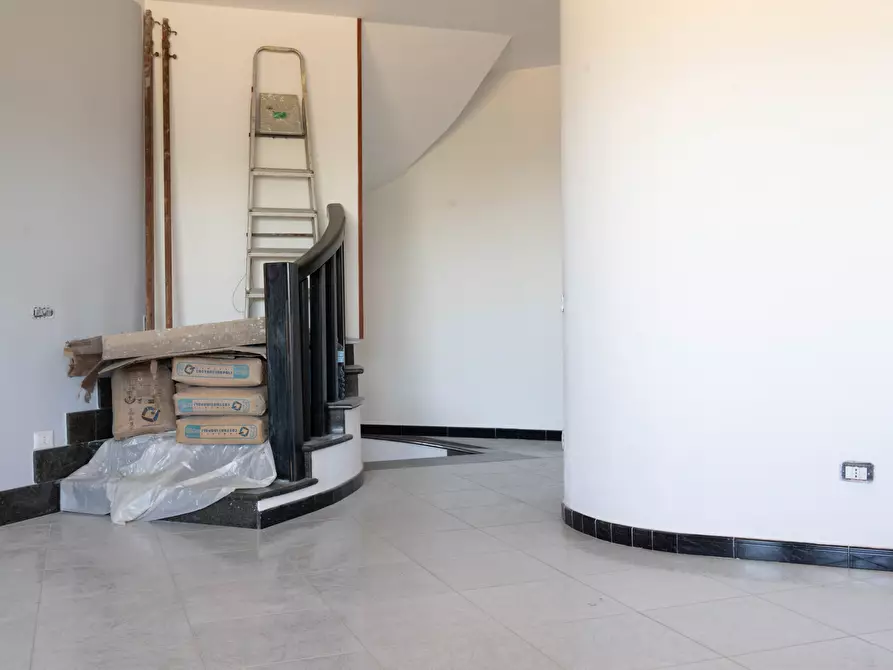 Immagine 3 di Villa in vendita  a Villasor