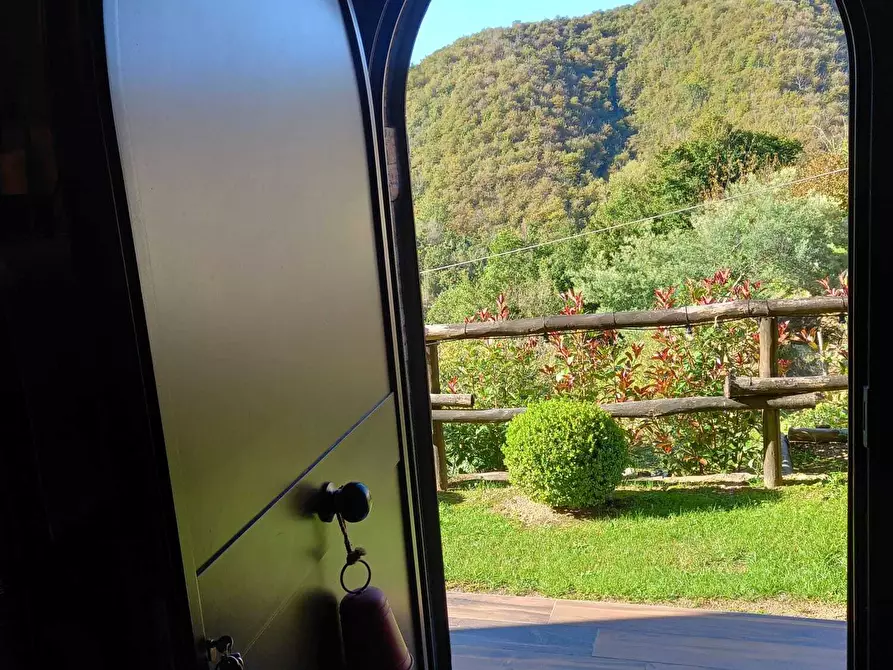 Immagine 24 di Rustico / casale in vendita  a Fivizzano