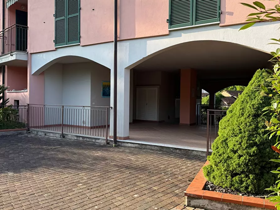 Immagine 34 di Trilocale in vendita  a Ameglia