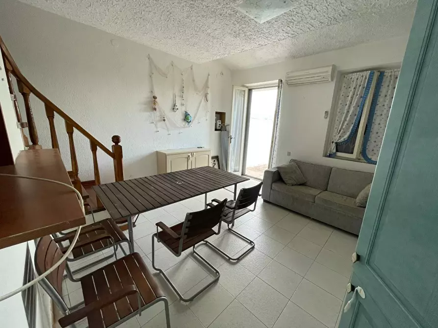 Immagine 5 di Porzione di casa in vendita  a Ameglia