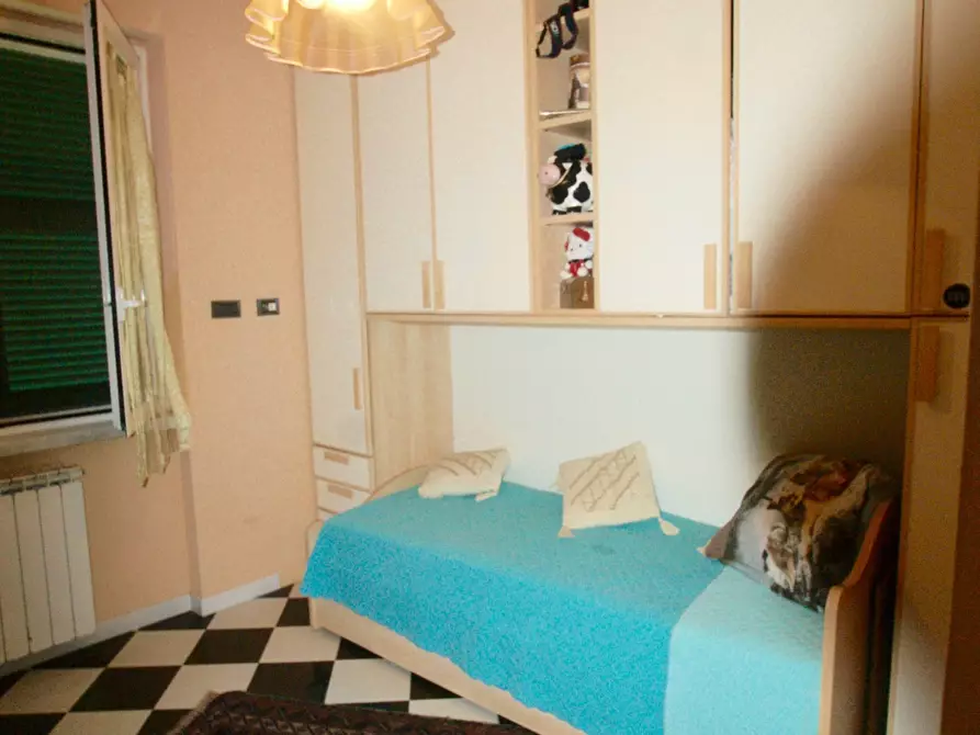 Immagine 11 di Terratetto in vendita  a Ameglia