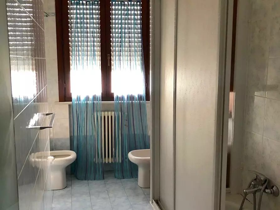 Immagine 7 di Bilocale in vendita  a Sarzana