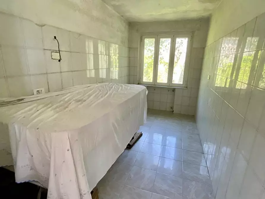Immagine 6 di Casa semindipendente in vendita  a Ameglia
