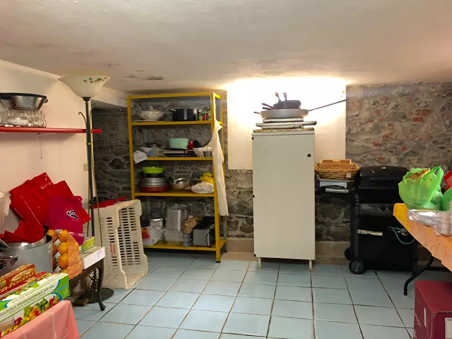 Immagine 27 di Casa bifamiliare in vendita  a Sarzana