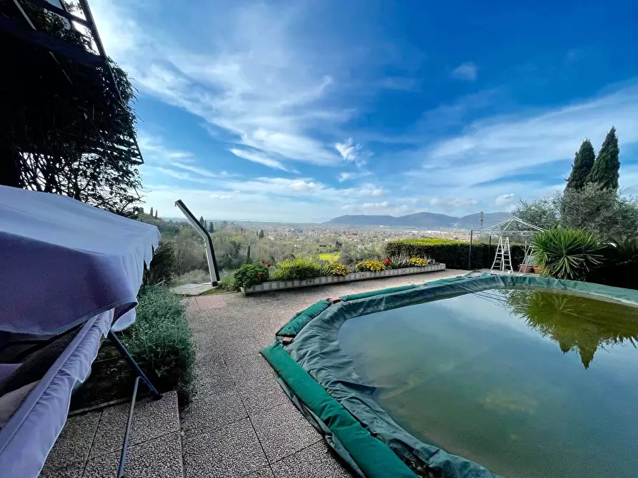 Immagine 5 di Casa indipendente in vendita  a Castelnuovo Magra