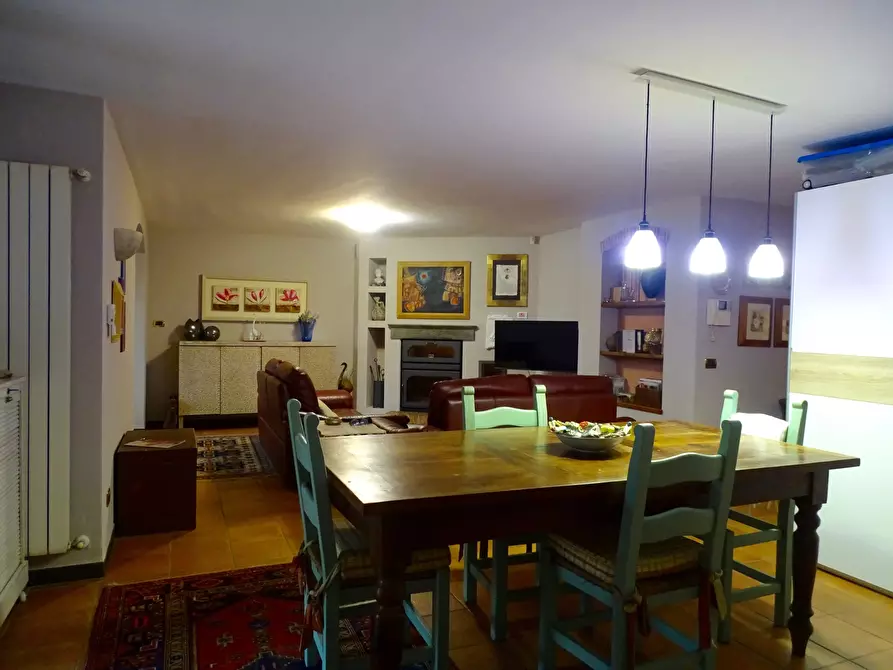 Immagine 38 di Villa in vendita  a Sarzana