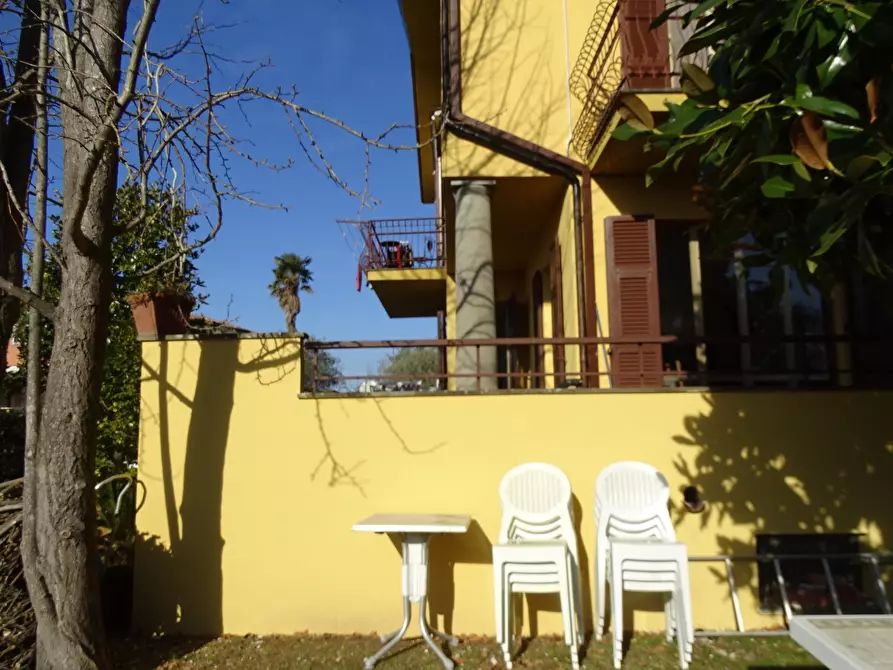 Immagine 5 di Casa semindipendente in vendita  a Sarzana