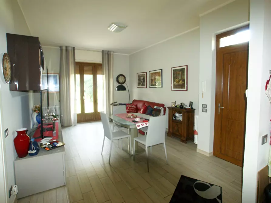 Immagine 4 di Porzione di casa in vendita  a Ameglia