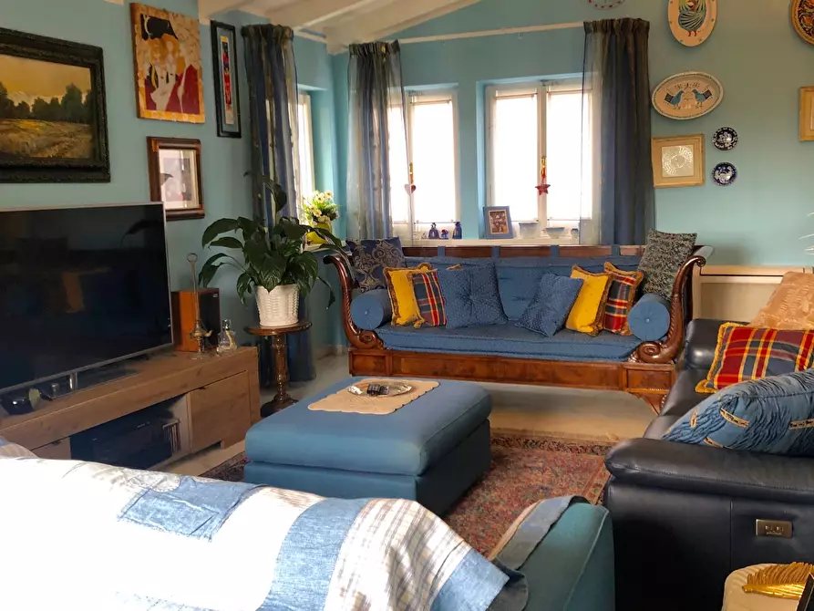 Immagine 2 di Casa bifamiliare in vendita  a Sarzana