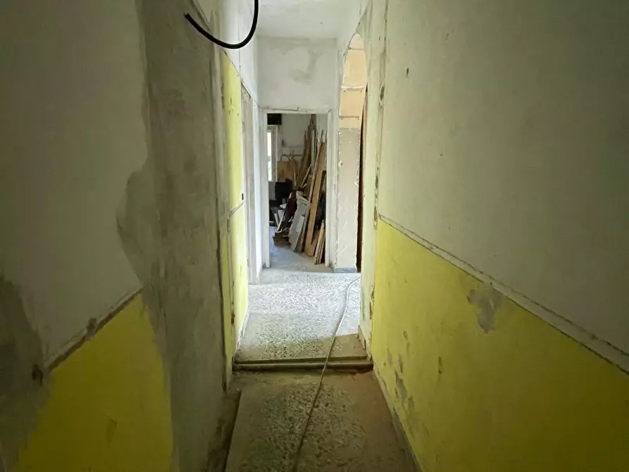 Immagine 29 di Casa indipendente in vendita  a Ameglia