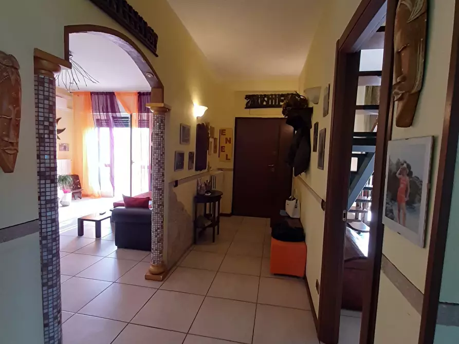 Immagine 3 di Casa semindipendente in vendita  a Ortonovo