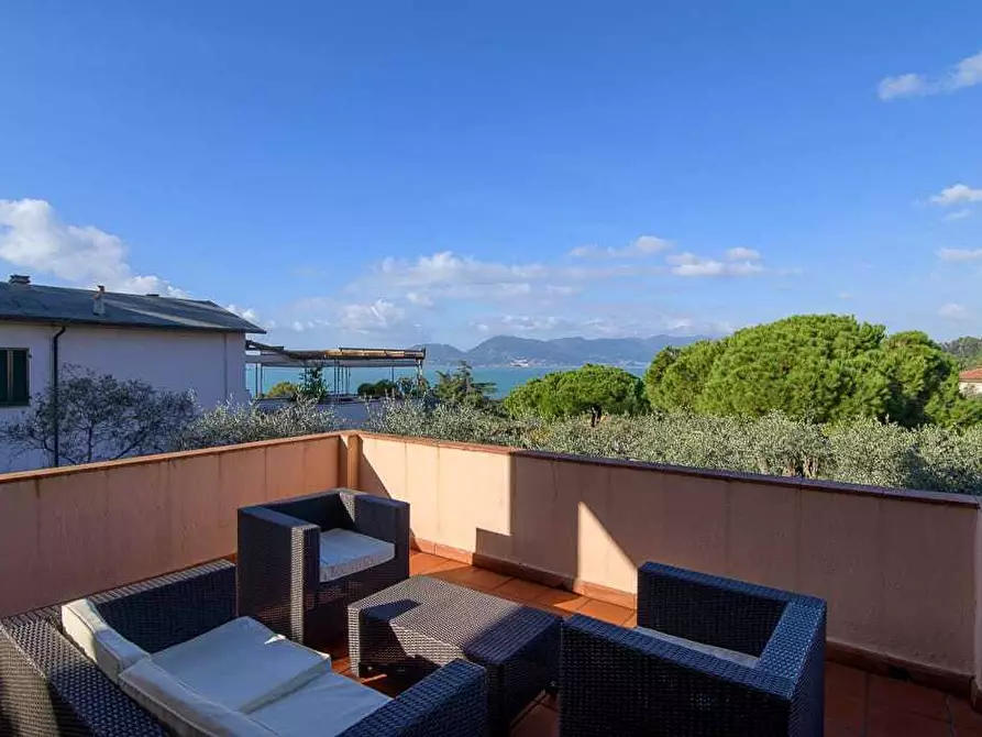 Immagine 13 di Appartamento in affitto  in VIA IITRAVERSA a Lerici
