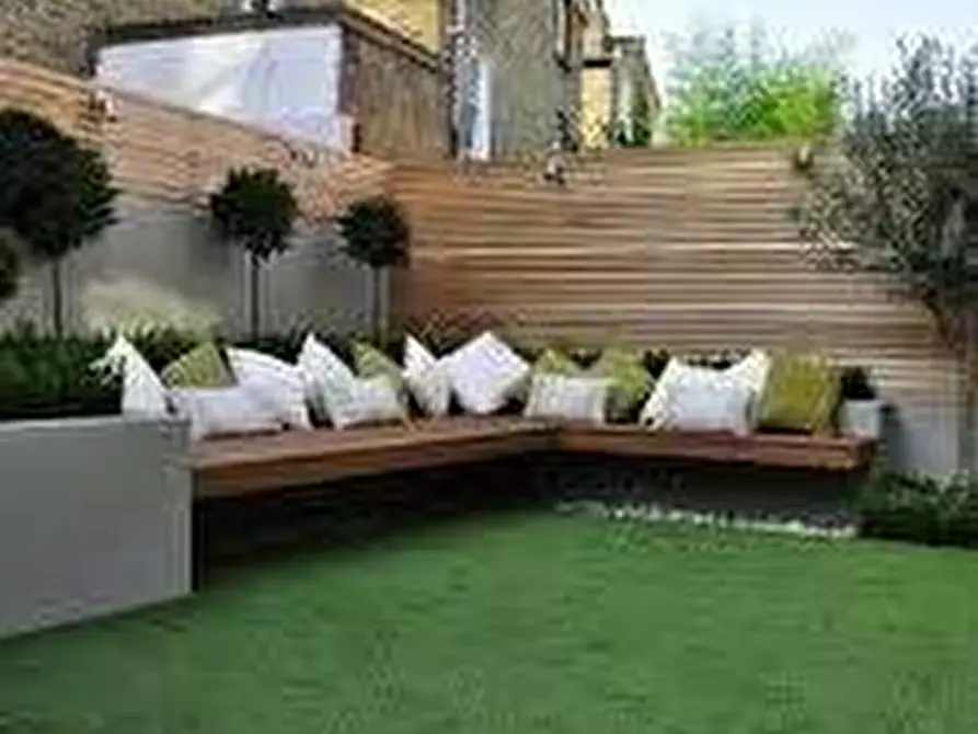 Immagine 7 di Villa in vendita  in Via XX Settembre a Carrara