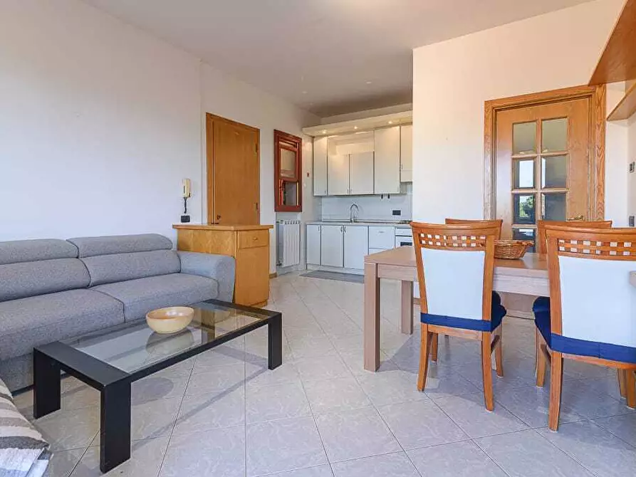 Immagine 4 di Appartamento in affitto  in VIA IITRAVERSA a Lerici