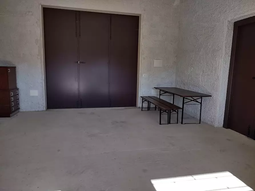 Immagine 15 di Terreno agricolo in vendita  a Jesi