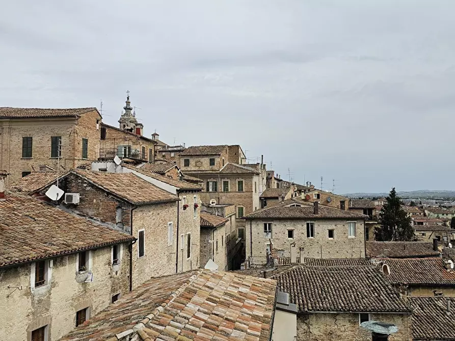 Immagine 13 di Appartamento in vendita  in Via Roccabella 21 a Jesi