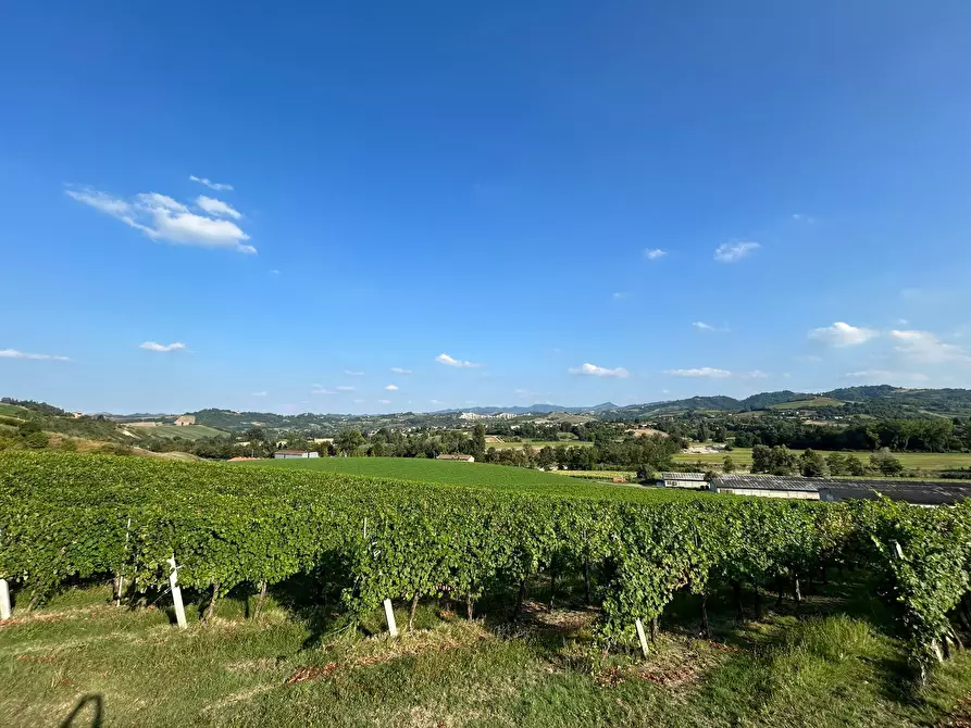 Immagine 2 di Porzione di casa in vendita  in Via Barlete a Valsamoggia