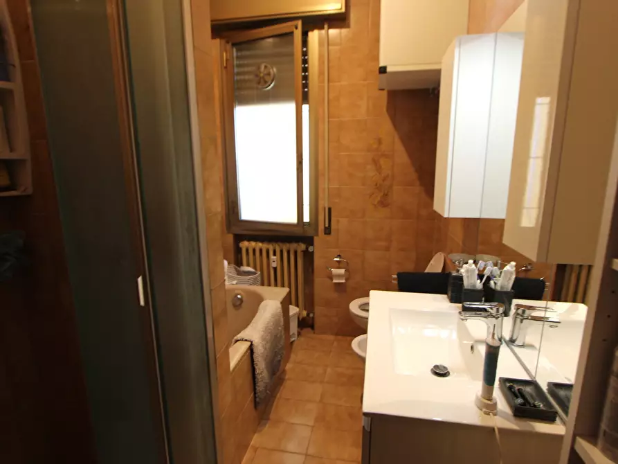 Immagine 18 di Appartamento in vendita  in Via Magazzino a Valsamoggia