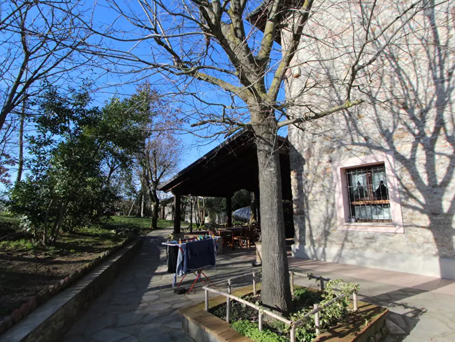 Immagine 18 di Porzione di casa in vendita  in Via Sant'Andrea a Valsamoggia