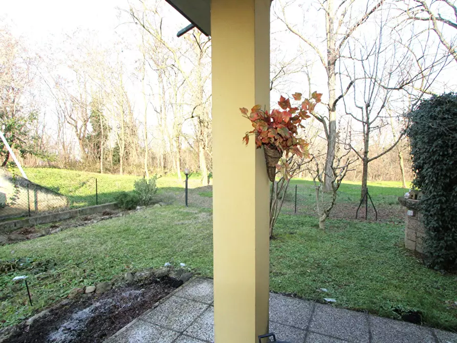 Immagine 5 di Villetta a schiera in vendita  in Via Generale Carlo Alberto dalla Chiesa a Valsamoggia