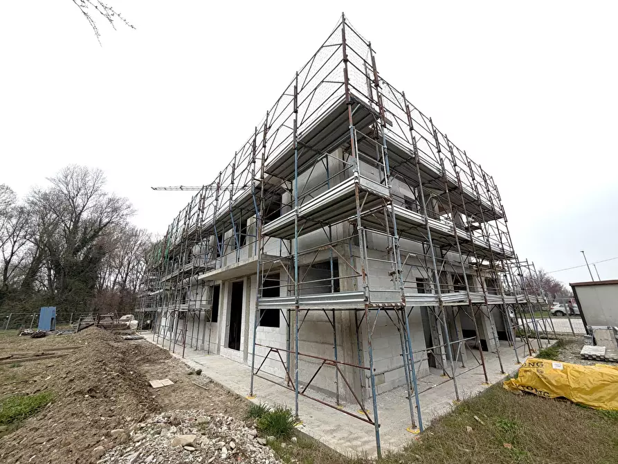 Immagine 22 di Appartamento in vendita  in Via Calzolara a Valsamoggia