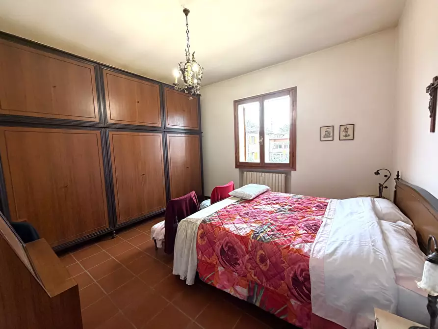 Immagine 13 di Porzione di casa in vendita  a Valsamoggia