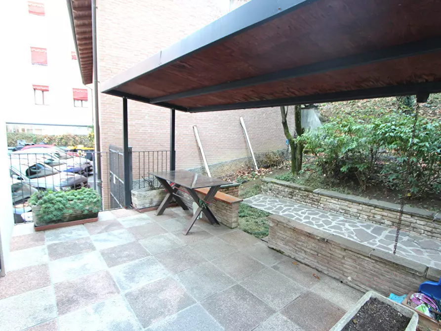 Immagine 32 di Appartamento in vendita  in Via G. Matteotti a Valsamoggia