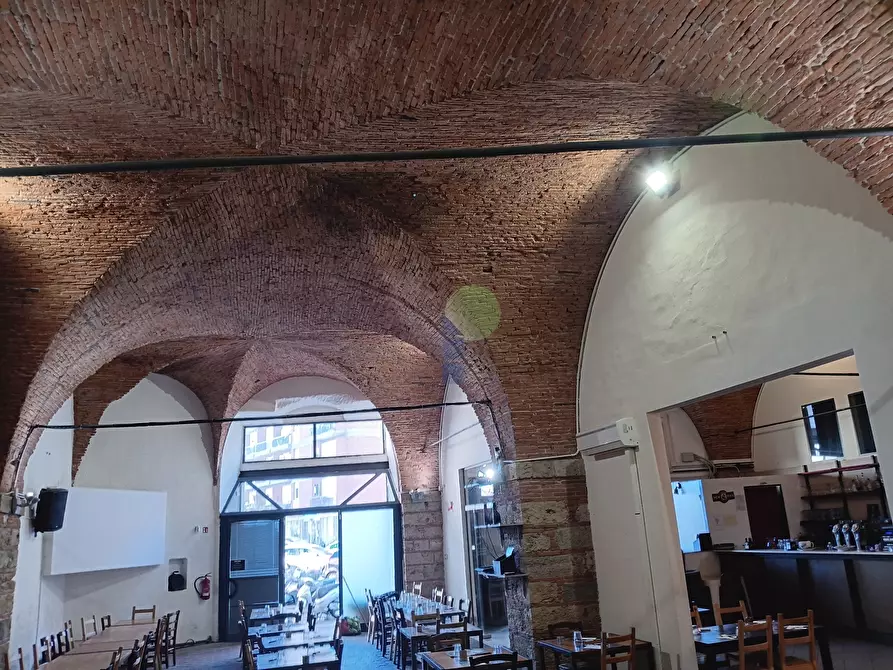 Immagine 13 di Bar / Ristorante in vendita  in Piazza del Luogo Pio 4 a Livorno