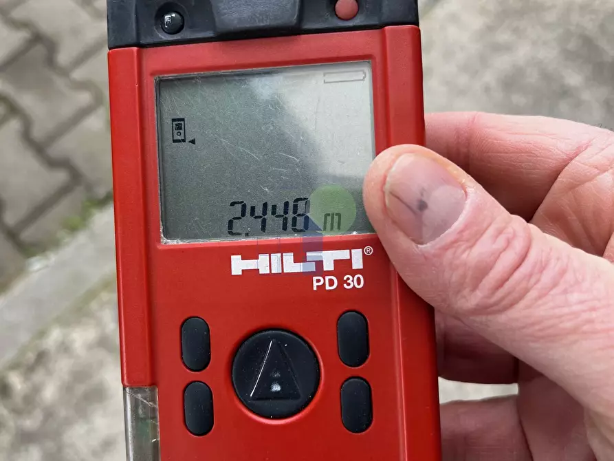 Immagine 14 di Attività artigianale in affitto  in Via della Padula 11 a Livorno