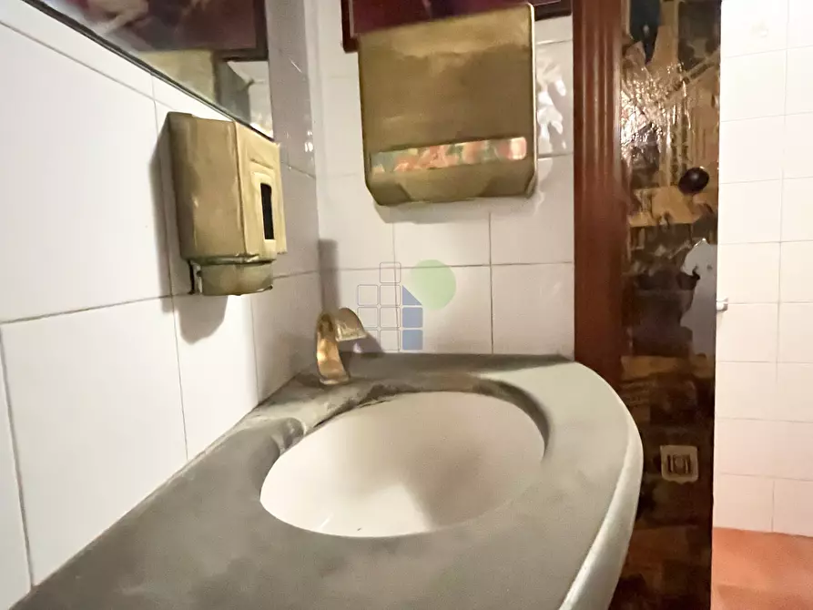 Immagine 10 di Laboratorio in vendita  in Scali del Pesce 11 a Livorno