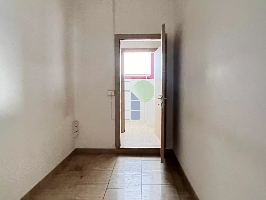 Immagine 4 di Ufficio in affitto  in Via degli Arrotini 11 a Livorno