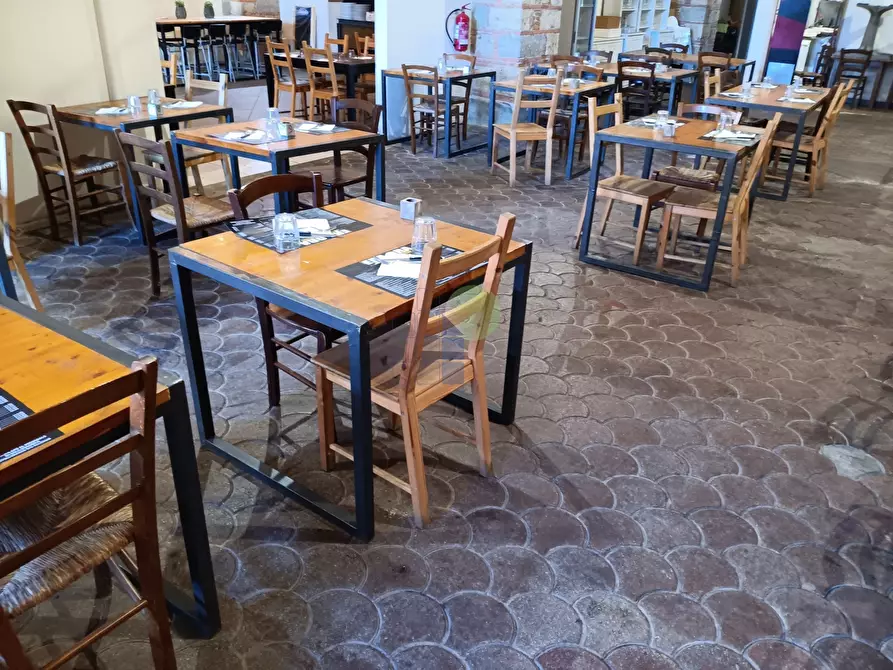 Immagine 11 di Bar / Ristorante in vendita  in Piazza del Luogo Pio 4 a Livorno
