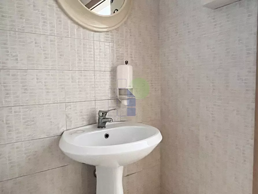 Immagine 9 di Ufficio in affitto  in Via degli Arrotini 11 a Livorno