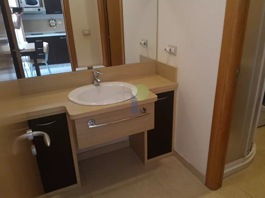 Immagine 20 di Bilocale in vendita  in Via Aurelio Lampredi a Livorno