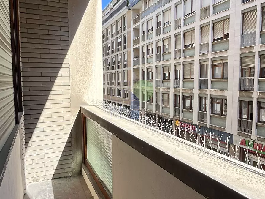 Immagine 9 di Ufficio in affitto  in Via Monte Grappa 15 a Livorno