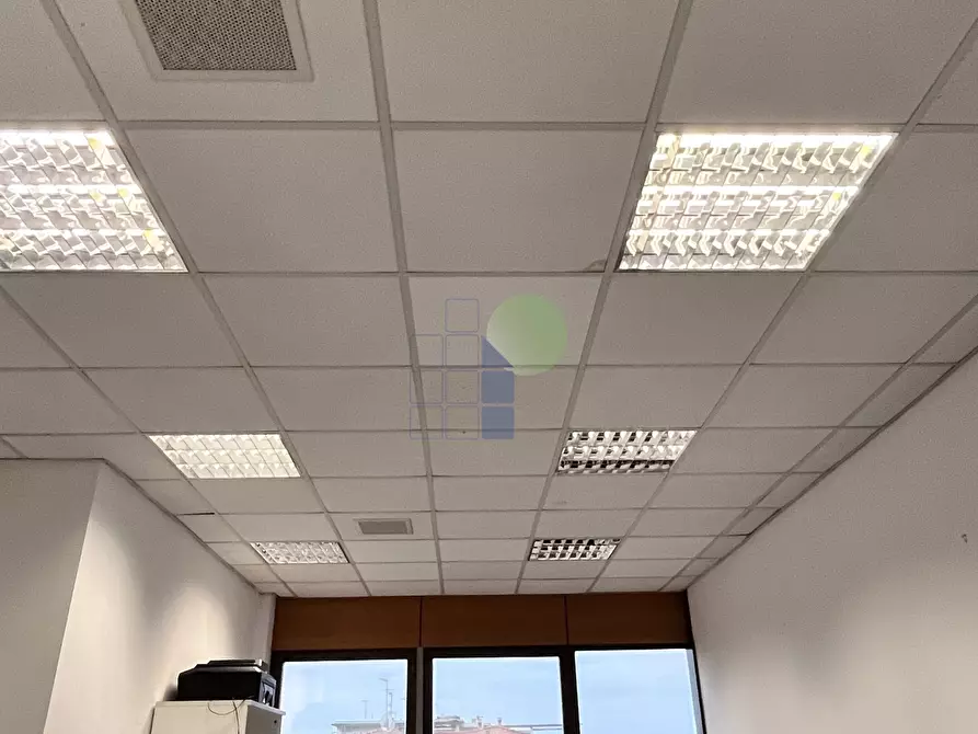 Immagine 4 di Ufficio in affitto  in Via Toscana 6 a Livorno