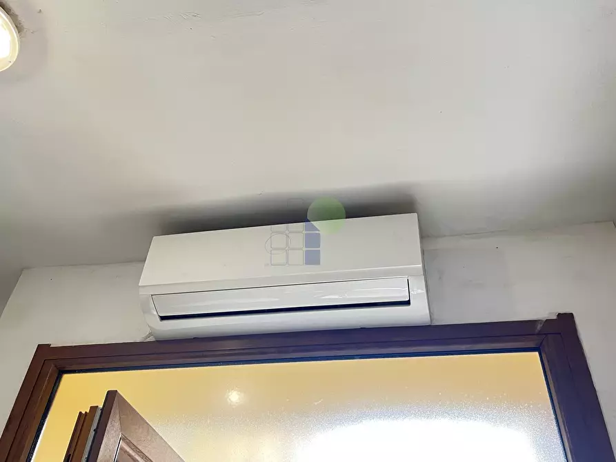 Immagine 4 di Capannone industriale in affitto  in Corso Amedeo 11 a Livorno