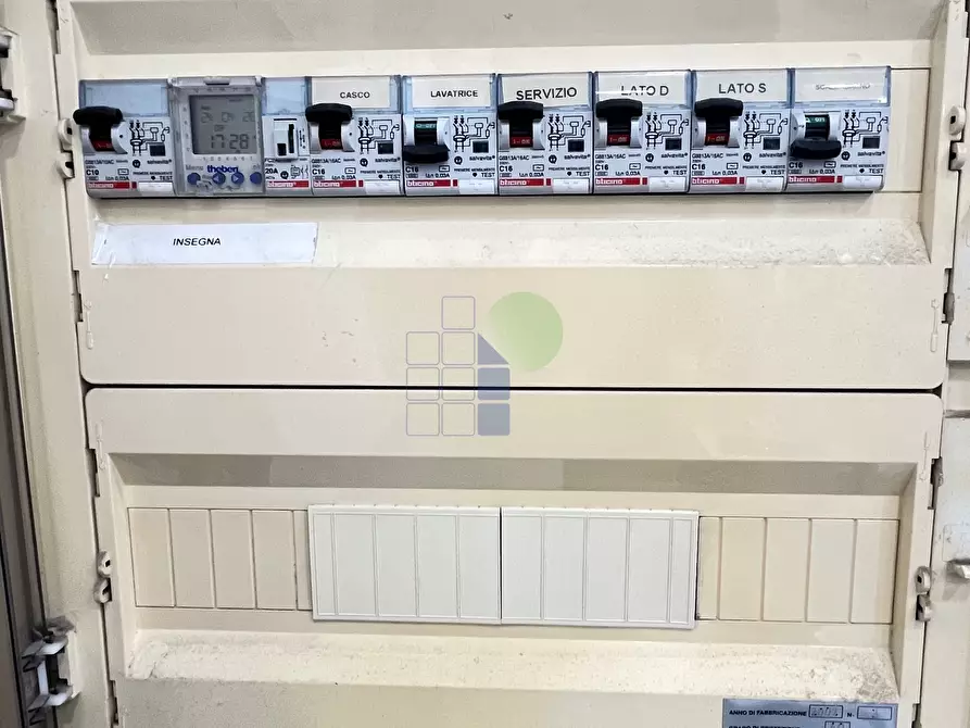 Immagine 13 di Capannone industriale in affitto  in Via Giovanni Marradi 100 a Livorno