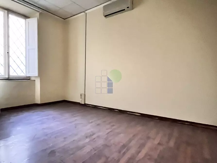 Immagine 8 di Capannone industriale in affitto  in Via dell'Indipendenza 30 a Livorno