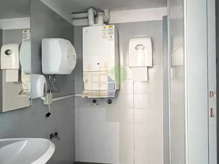 Immagine 22 di Ufficio in affitto  in Scali Cerere 3 a Livorno