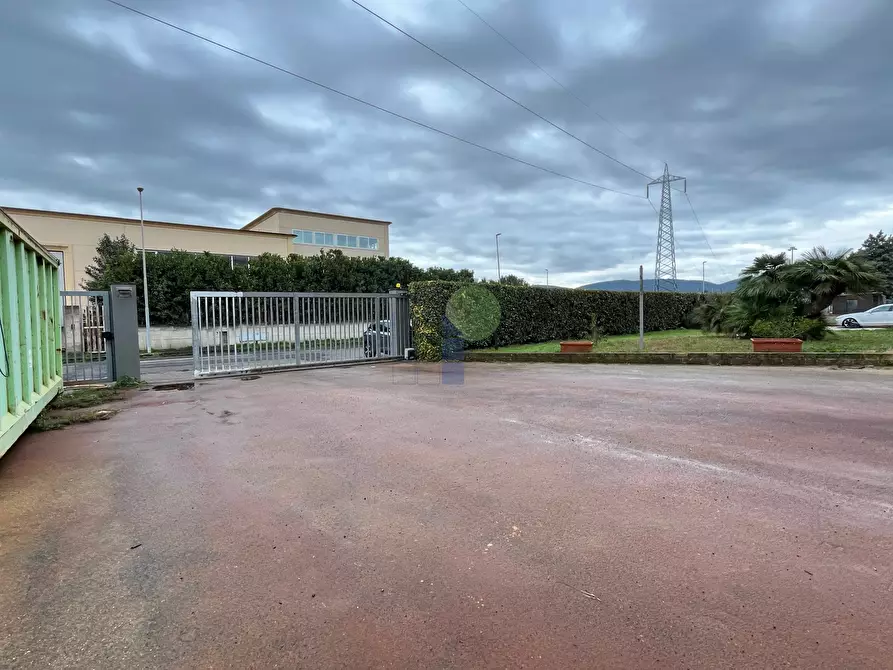 Immagine 38 di Attività artigianale in vendita  in via Arno 22 a Piombino