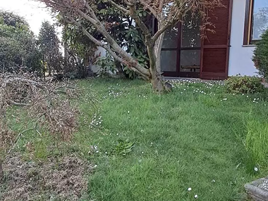 Immagine 20 di Villetta a schiera in affitto  in Via Como 1 a Pombia