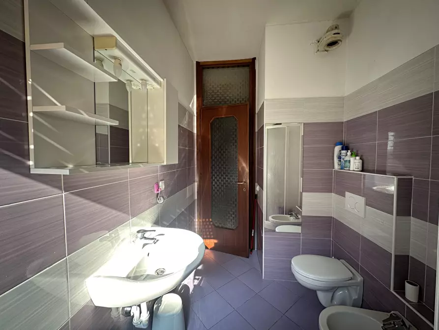 Immagine 17 di Bilocale in affitto  in Via Vittorio Veneto 1 a Arona